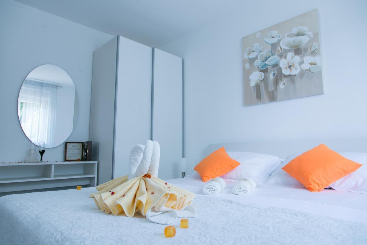 Ferienwohnung Navi Kaštela Exterior foto