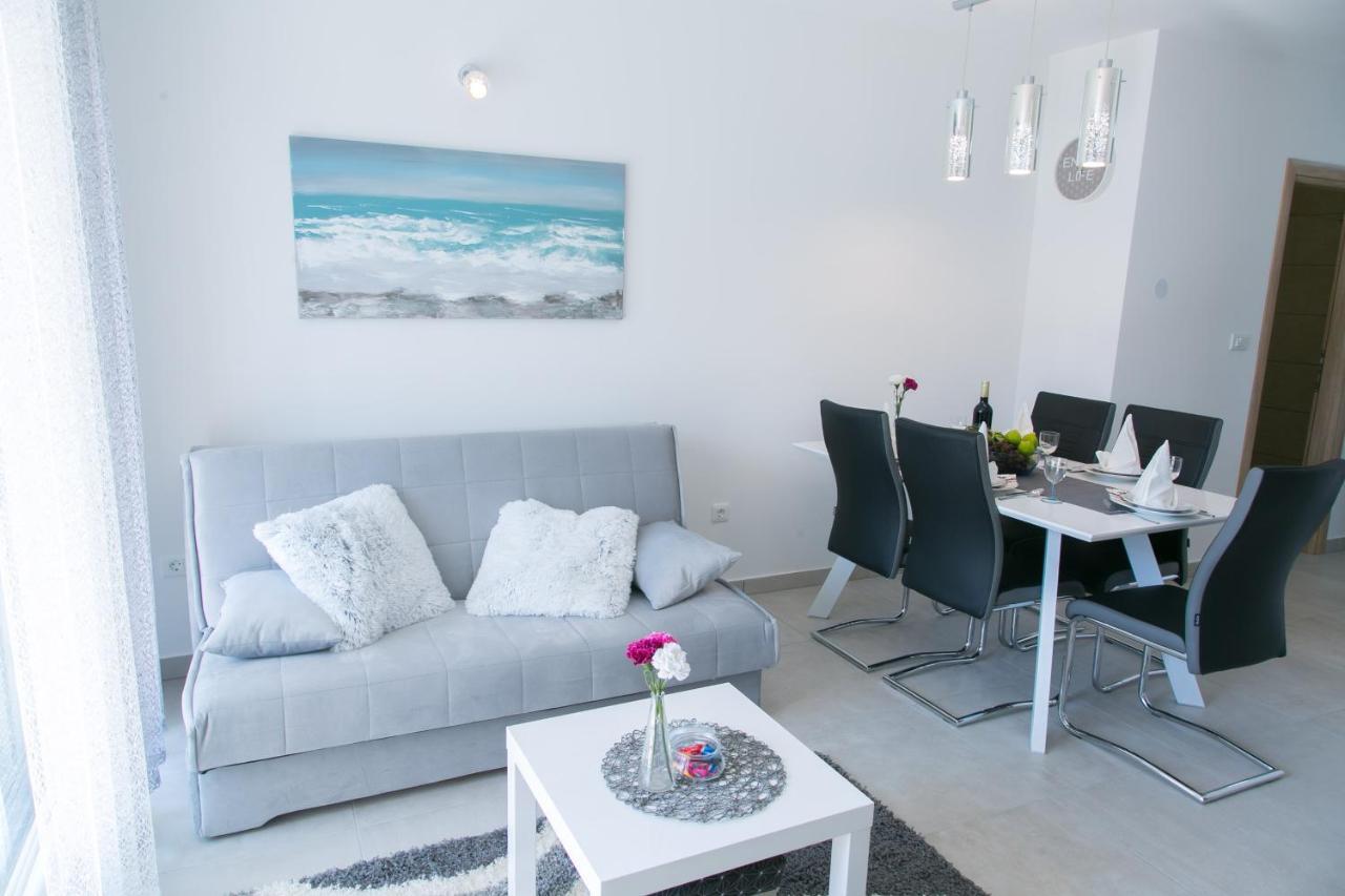 Ferienwohnung Navi Kaštela Exterior foto