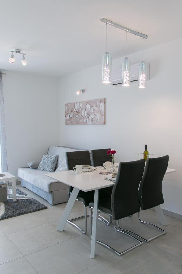 Ferienwohnung Navi Kaštela Exterior foto